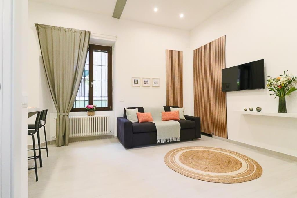 New Private Apt In Como A-C Self Check-In ภายนอก รูปภาพ