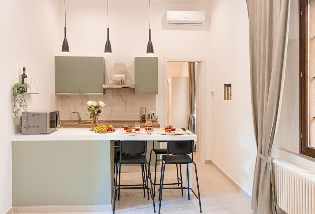 New Private Apt In Como A-C Self Check-In ภายนอก รูปภาพ