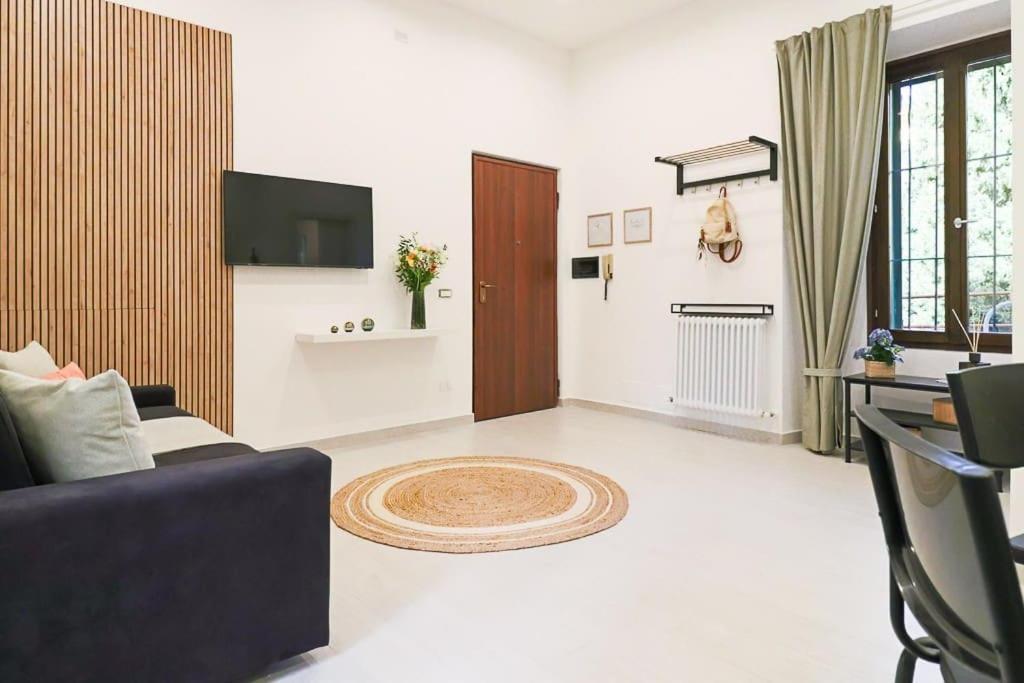 New Private Apt In Como A-C Self Check-In ภายนอก รูปภาพ